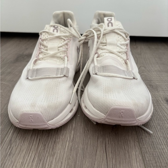 On Cloudnova 2 Women's Lifestyle Shoe White & Orchid - 9.5 Women's - Picture 7 of 13